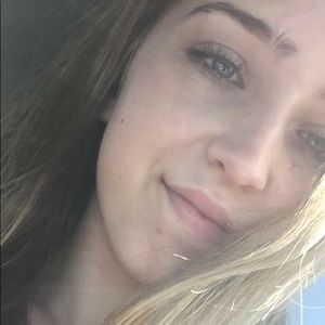 Meet your Posher, Gwen